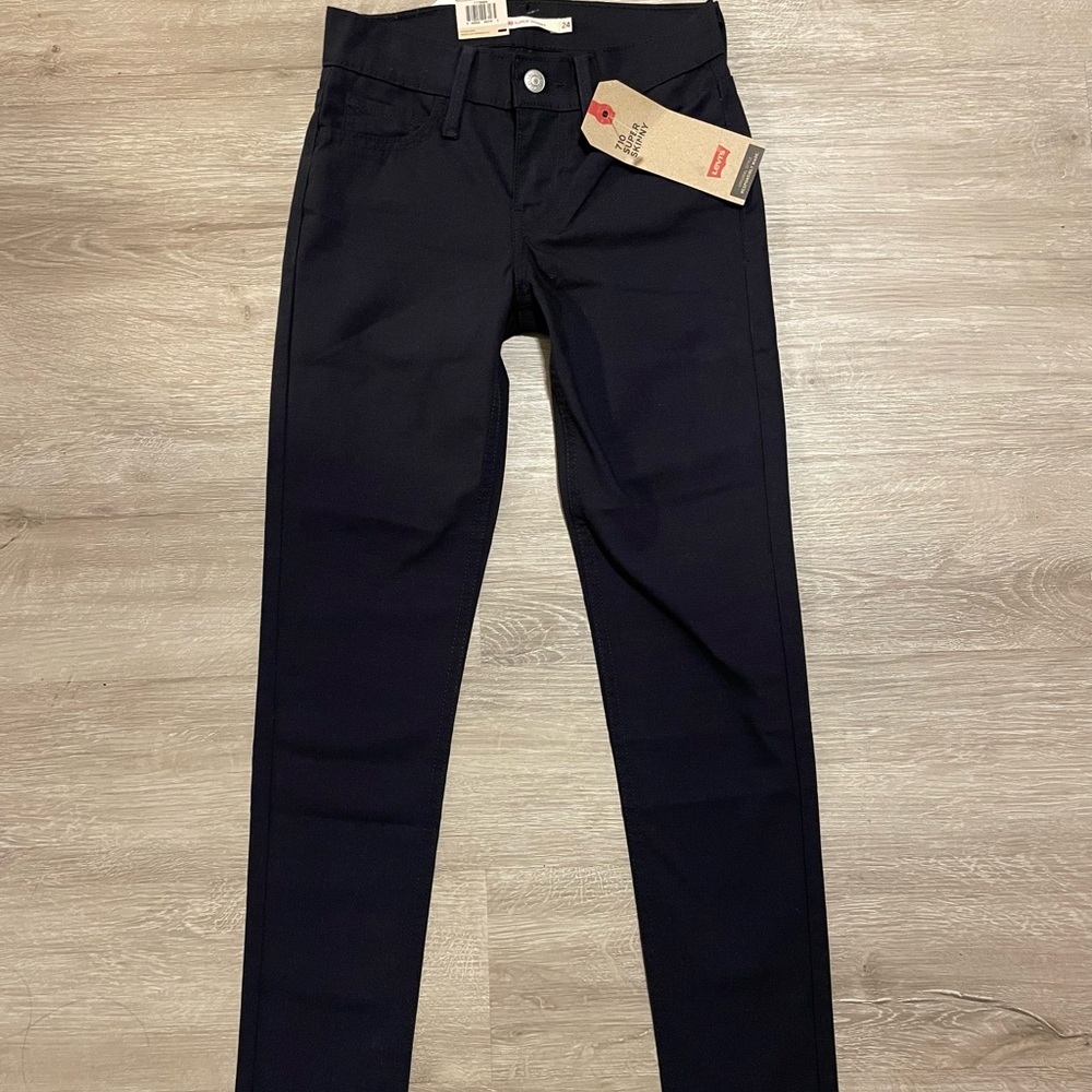Levi’s 710 Mid Rise Super Skinny Jeans
